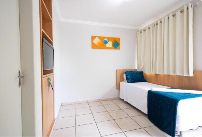 Lacqua Diroma III Com Roupa De Cama Destinos Combinados Turismo Caldas Novas Exterior foto